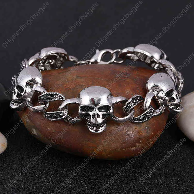 Zoshi Color Mäns Stål Högkvalitativ Biker Man Skull Charms Bracelet Chain Fabrikspris Armband Bangles