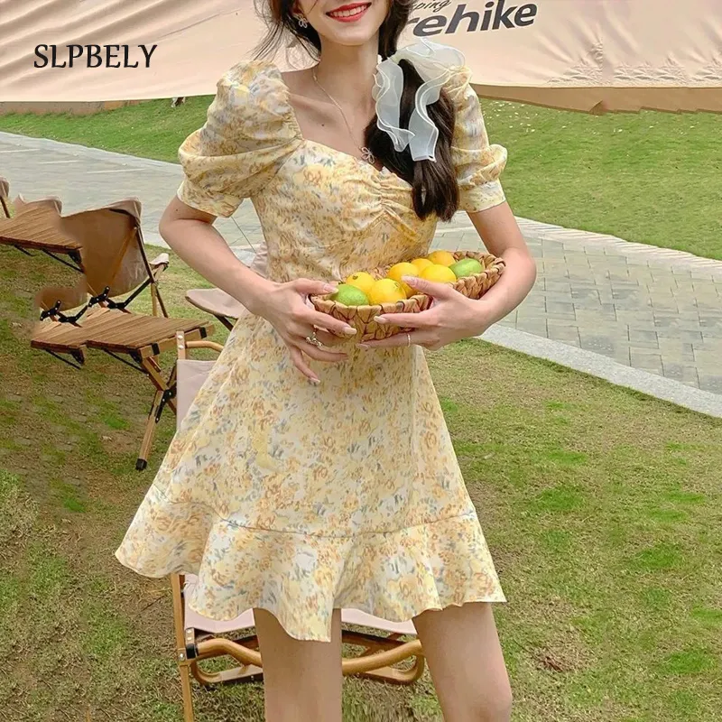 SLPBELY Women Summer Vintage Oil-Painting Deep Ruffles Square Collar Puff Sleeve Floral Dress A Line Mini Dresses Sundress 220516