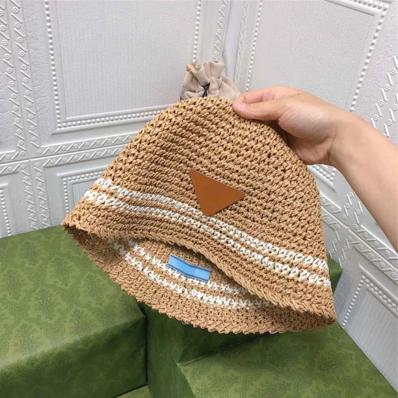 Grass Braid Women Bucket Hats Triangle Marks Designers UV Caps Sun Hollow Breathable Hat for Lady