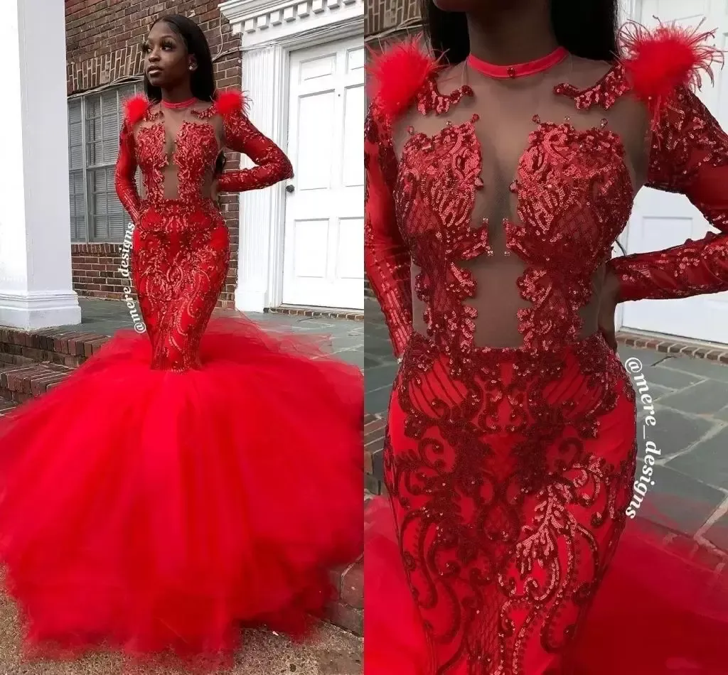 2022 Sparkly Red Sequined Feather Mermaid Prom Dresses voor Black Girl Lange Mouwen Juweel Hals Illusion Formele Arabische Avondjurken Pro232
