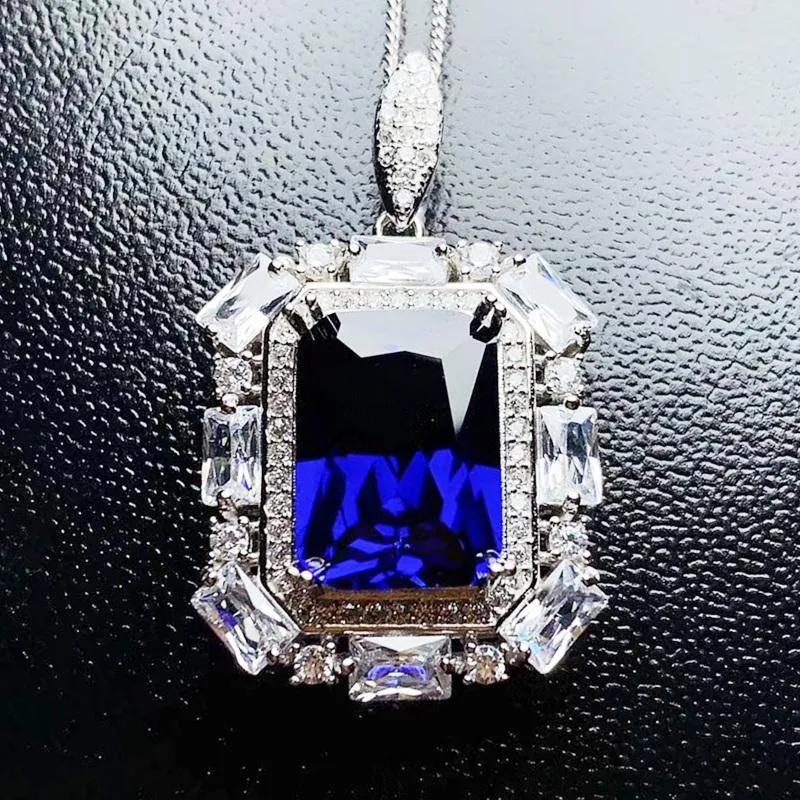 Medaglioni Ciondolo per collana rettangolare con zaffiro blu per gioielli, pietra preziosa da 7,5 ct, argento sterling 925, fine T29903