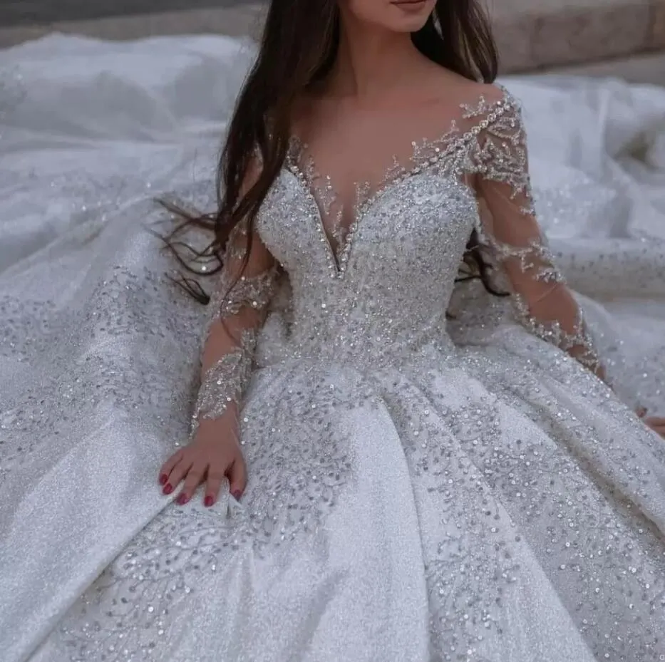 2022 Abiti da sposa in cristallo A Line con scollo a V in pizzo a maniche lunghe Abiti da sposa Abito da sposa elegante Robes de mari￩e