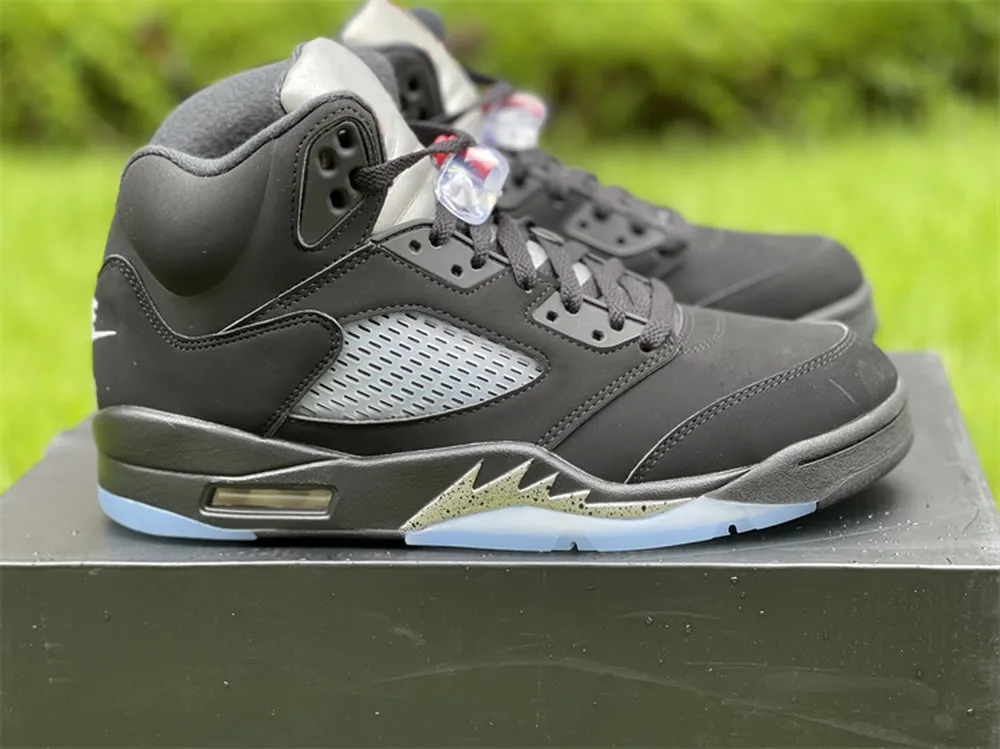 Metallic silver on sale 5s