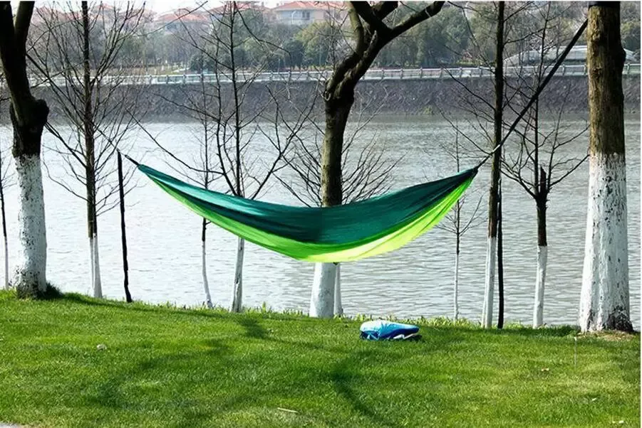 Hammocks Double Lightweight Nylon Hammock Outdoor Parachute Hammock Home Bedroom Lazy Swing Chair Beach Hammocks Campe Backpacking