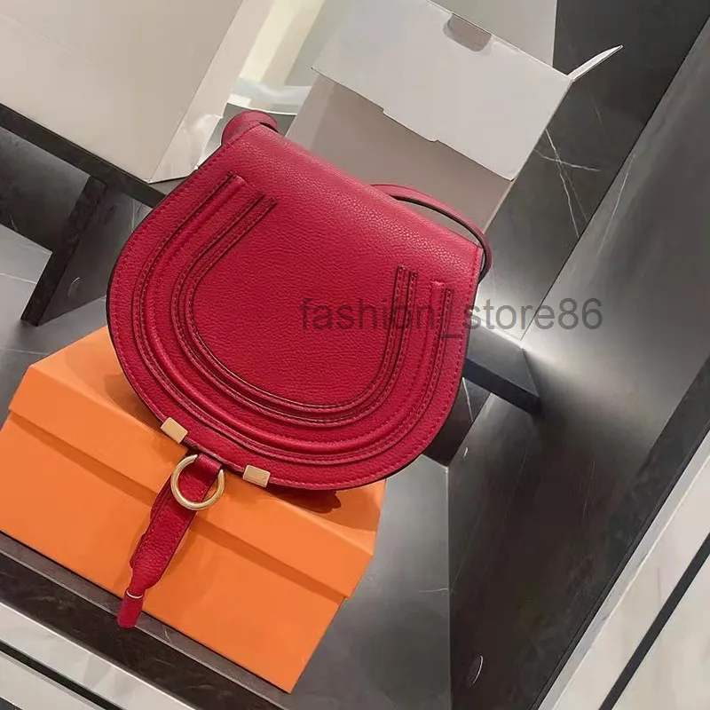 Väska i äkta läder Rosa crossbody-väskor för axlar lyxiga handväskor med stor kapacitet handväska kvinnor modedesigner toppar kvalitet