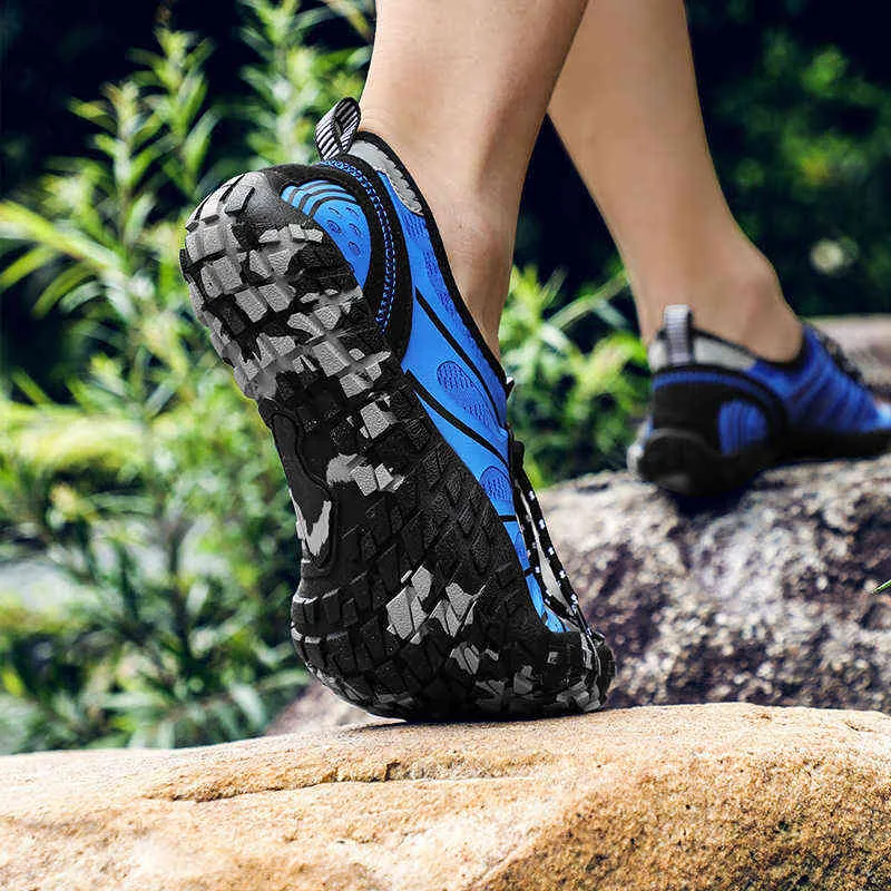 DHgate Unisex Water Shoes Quick Dry Beach Sneakers Non Slip Aqua Shoes for Men and Women Sports Outdoors