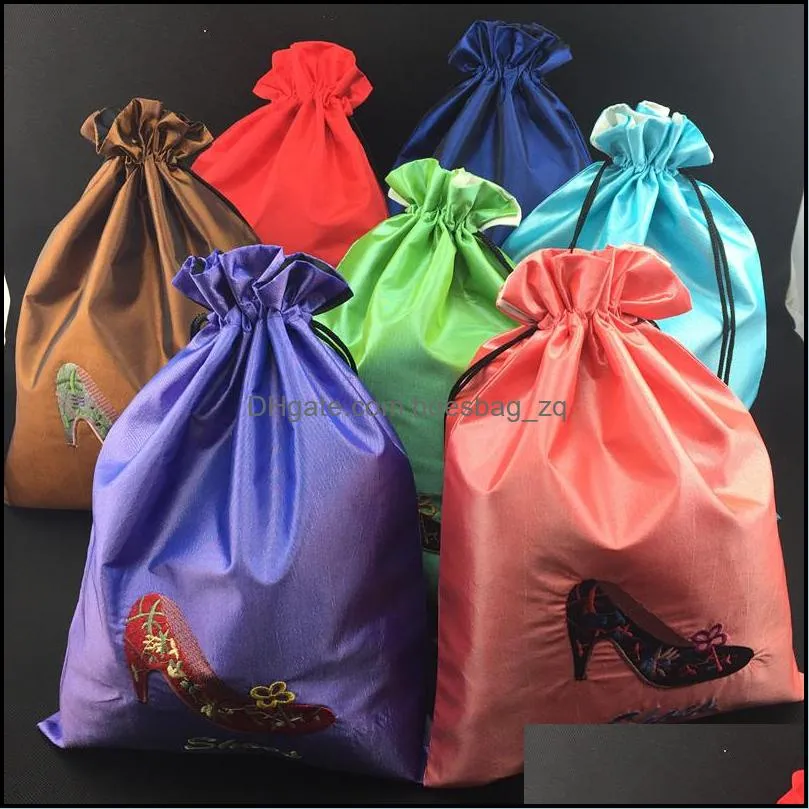 Pièces de chaussures Accessoires Chaussures Voyage Broderie Sacs à poussière Stockage Ers Haute Qualité Bunk Réutilisable Soie Dstring Soutien-Gorge Sous-Vêtements Trinke