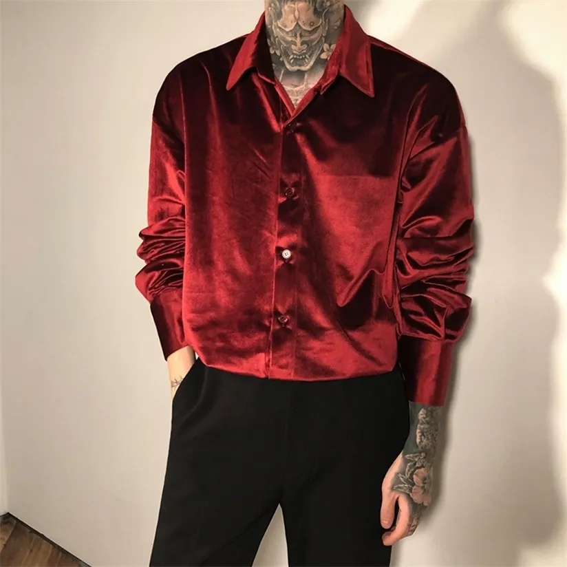 Velvet Red Luxury Clothes för Mens Burgundy Velor Skjortor Retro Elegant Plush Blouse Black Ovanlig Party Club 220330