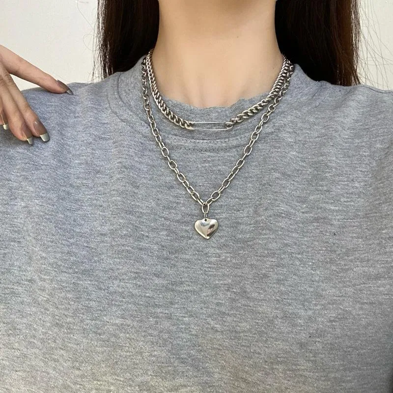 Pendant Necklaces Fashion Necklace Heart-shaped Pin Choker Personalized Hip-hop Style Two-piece Hoodie Set Chain Jewelry Gift WomenPendant