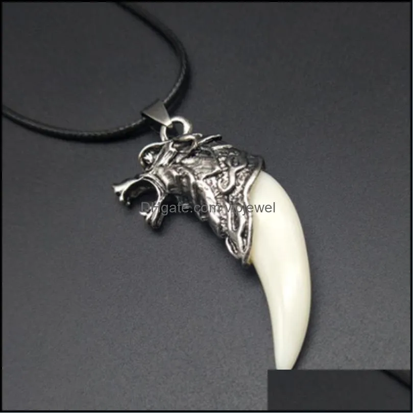 Punk Gothic Wolf Tooth Men Necklace Fashion Resin Wolf Tooth Alloy Wolf Head Tooth Pendant Necklace For Boy Men Jewelry Gifts1040 T2