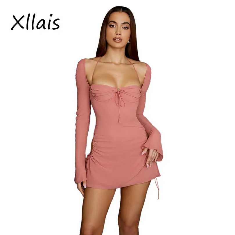 Itens de atacado Xllais Mulheres flare de manga longa vestido rosa moda de colarinho quadrado badage lobes Sexy Cut Out Party Club Vestidos 220601