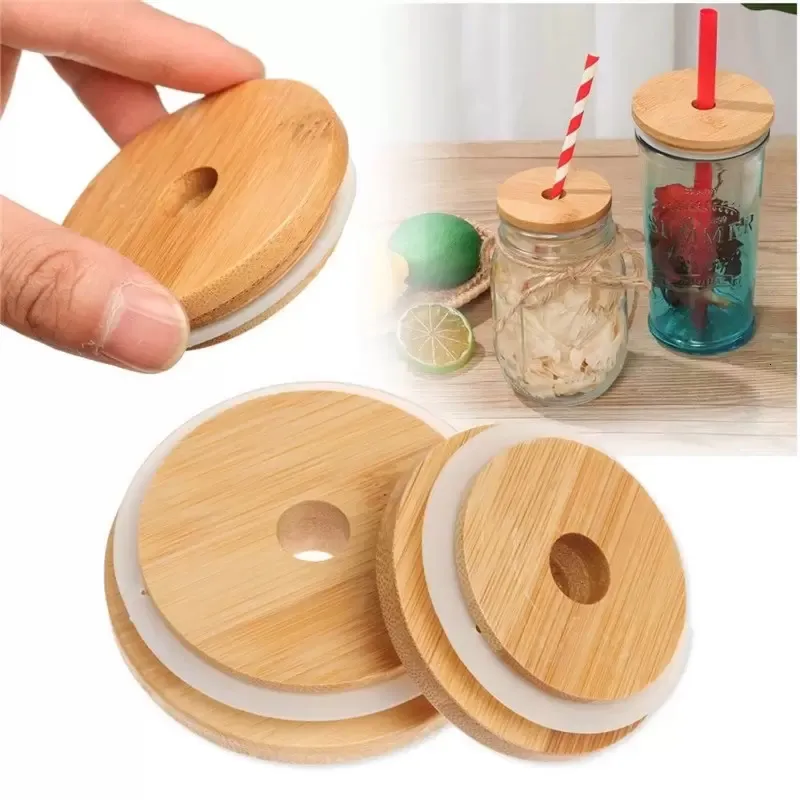 Tampa de bambu de fábrica reutilizável tampas de pote de pedreiro de madeira 70 mm com orifício de palha e selo de silicone Drinkware para enlatar potes de bebida Top