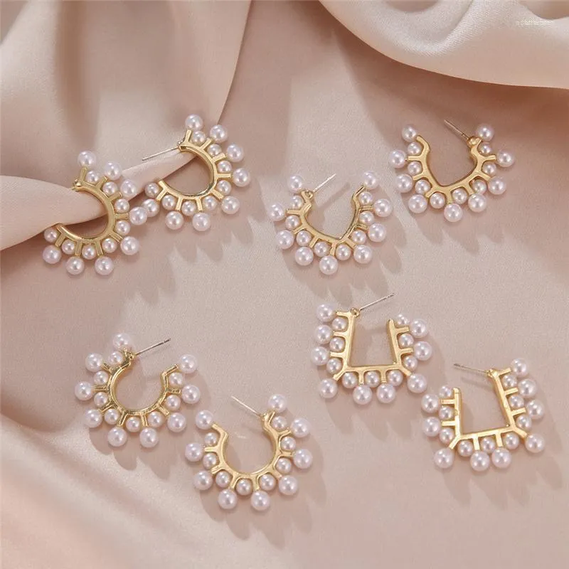 スタッドファッション女性のためのエレガントな白い真珠のイヤリングボヘミアン不規則な幾何金属声明パーティーウェディングジュエリースードODET22 FARL22