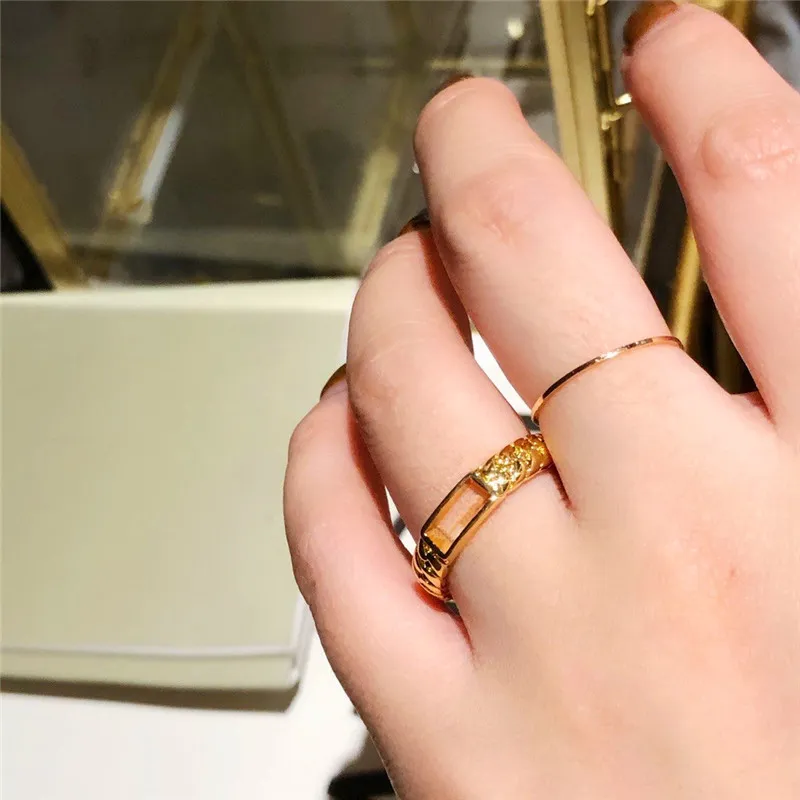 Designers Mc Circle Rings Fashion Ladies Ring High Quality Jewelry Brand Gifts For Girls For Social Gatherings Sizes 6 To 9