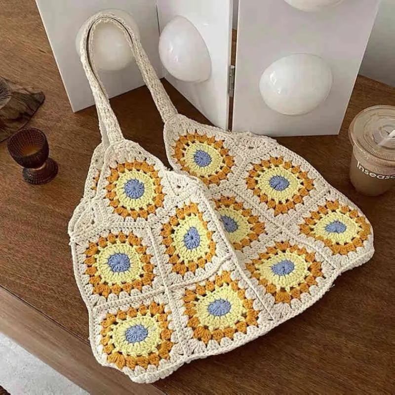 Bohemian Floral Knitted Women Shoulder Bags Crochet Woven Lady Handbags Causal Summer Beach Bag Braid Big Shopper Purses 2022 220705