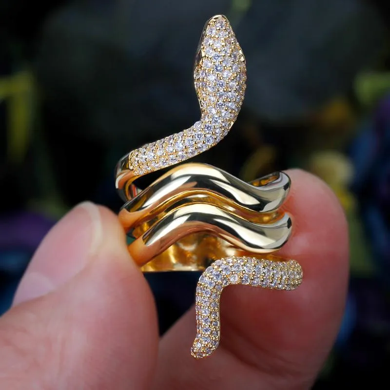Anillos de boda de lujo Gótico de cobre Cz Snake para mujeres Anillo curvo de color oro Cúcico Cúbico Bohemian Beach Brand Jewelry Regalos 2022 Engedas