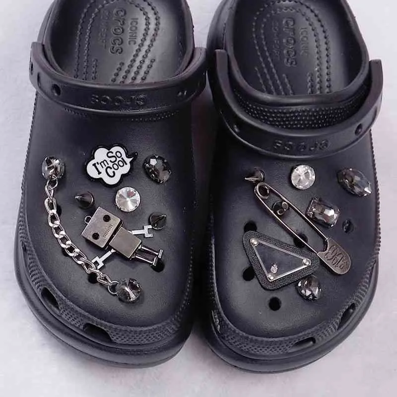 Cool croc pins deals