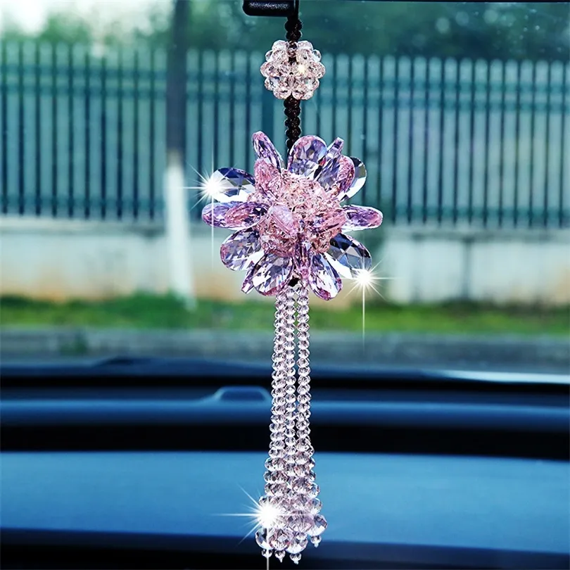 Crystal Car hanging crystal garden ornaments Stylish Rear View Mirror Pendant for Auto Decoration and Accessories T200117