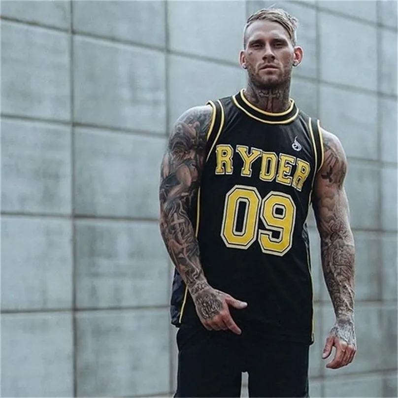 Male Summer Casual Vest Men Bodybuilding Tank Tops Gym Workout Fitness breathable Sleeveless shirt Clothes Stringer Singlet 220711