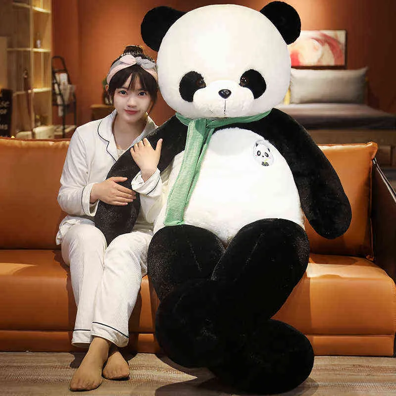 PC CM Vacker panda med halsduk Plush kuddjätte djurskatt leksaker fyllda mjuka dockor barn närvarande J220704