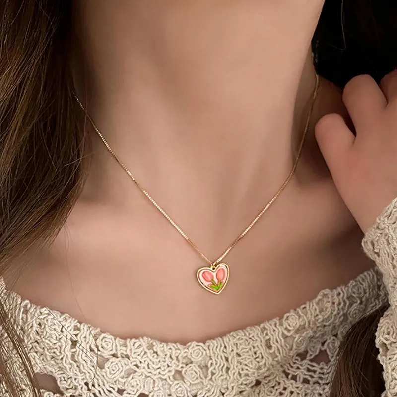 Chaînes Mode d'été Perle Clavicule Chaîne Collier Pour Femmes Couples Vintage Élégant Fleur Amour Coeur Fête Bijoux CadeauxChaînes