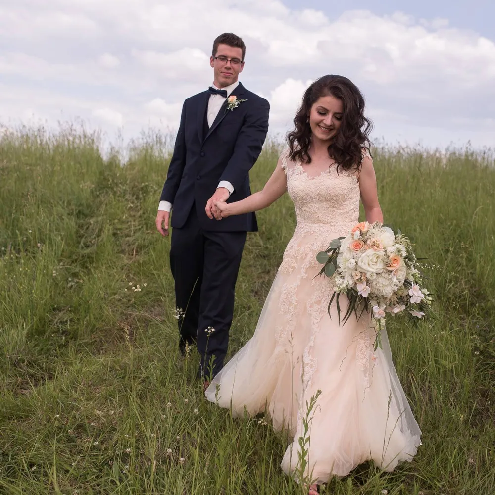 Vintage Country A Line Wedding Dresses Light... From Chicweddings, $133.19  | DHgate.Com