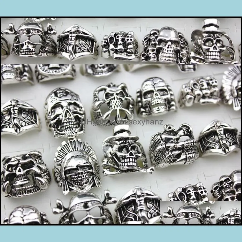 Gothic Skull Carved Big Biker Rings Men`s Anti-Silver Retro Punk Ring For Men Fashion Jewelry in Bulk