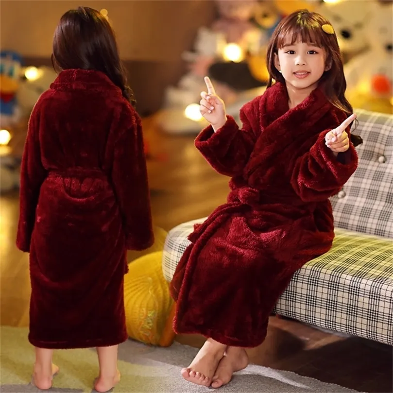 Mudipanda Winter Kids Sleepwear Robe Flannel暖かい子供用バスローブ女の子2〜14歳のティーンエイジャーパジャマLJ201216