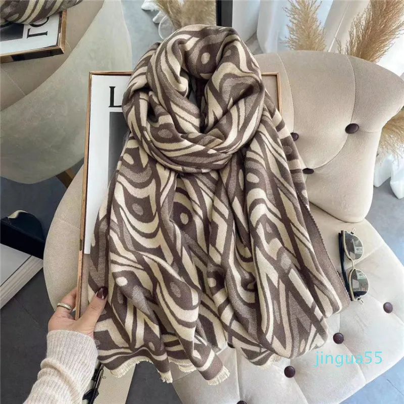 designer Winter Warm Scarf For Women Geometric Pattern Shawl Wrap Neck Bandana Cashmere Blanket Female Soft Long Foulard