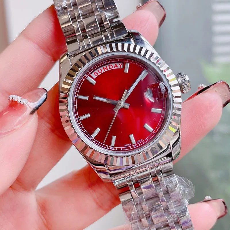 Klasyczne kobiety kwarcowe zegarek 33 mm stal nierdzewna biała czarna czerwonocze niebieska tarcza mechaniczna 2350 Ruch wielofunkcyjny wodoodporny Wodoodporny 904L