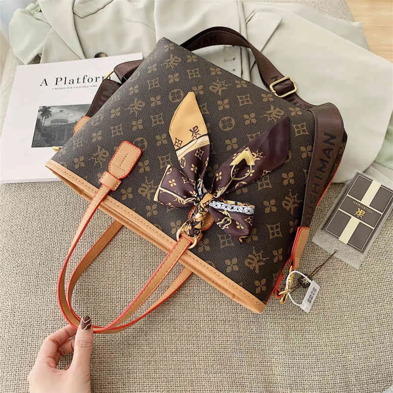 Large Bag Womens Large Capacity 2023 New Versatile Autumn Winter