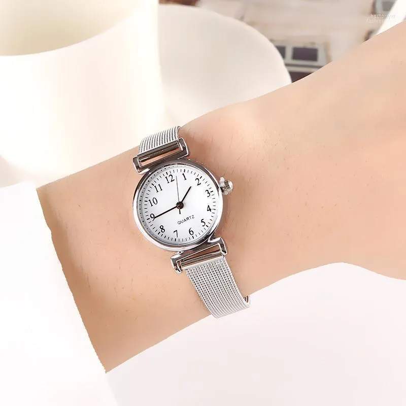 Armbanduhren Mode Quarzuhr Für Frauen Luxus Weibliche Uhren Uhr Handgelenk Weiß Edelstahl Band Klassische Tägliche GeschenkeArmbanduhren HEC
