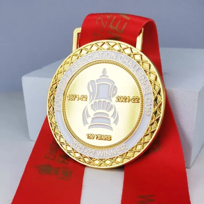 FA Cup 2022 Vinnare Medalj EFL CARABAO GOLD 20192010 Soccer Champions vinnare som samlas in för fotbollsfans7307451