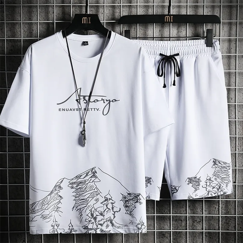 Mens Tshirt Shorts Set Summer Respirant Casual T-shirt Running Set Mode Harajuku Imprimé Homme Sport Costume 220526