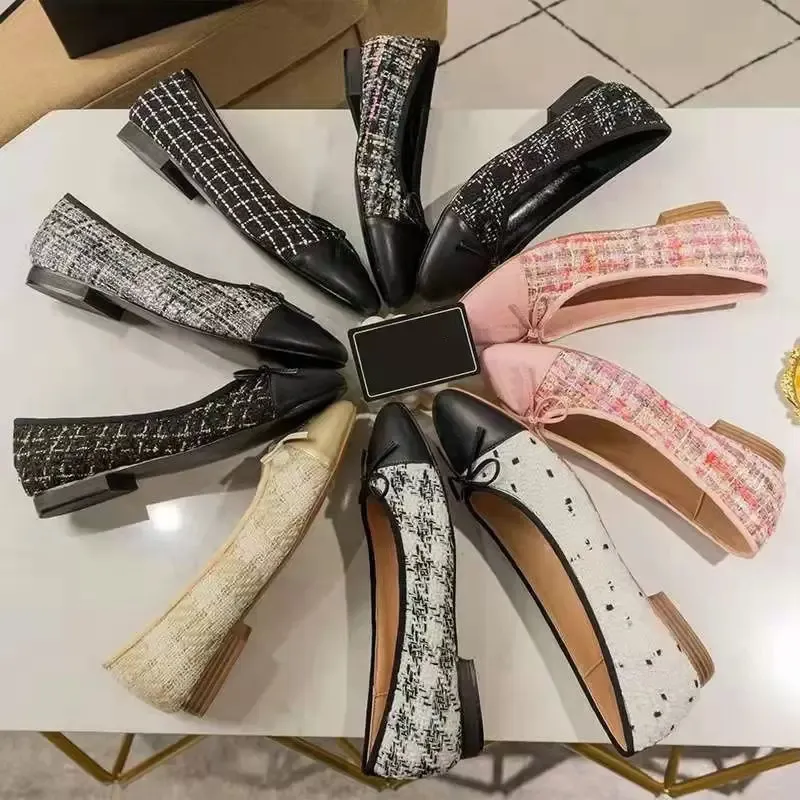 Düz Mevsimsel Veet Tasarımcı Bale Eldiven Daireleri Sıradan Ayakkabı Yaz Plajı Yarım Moda Loafers Kadınlar Top Quilty ile Kutu Boyutu 35-40 60032