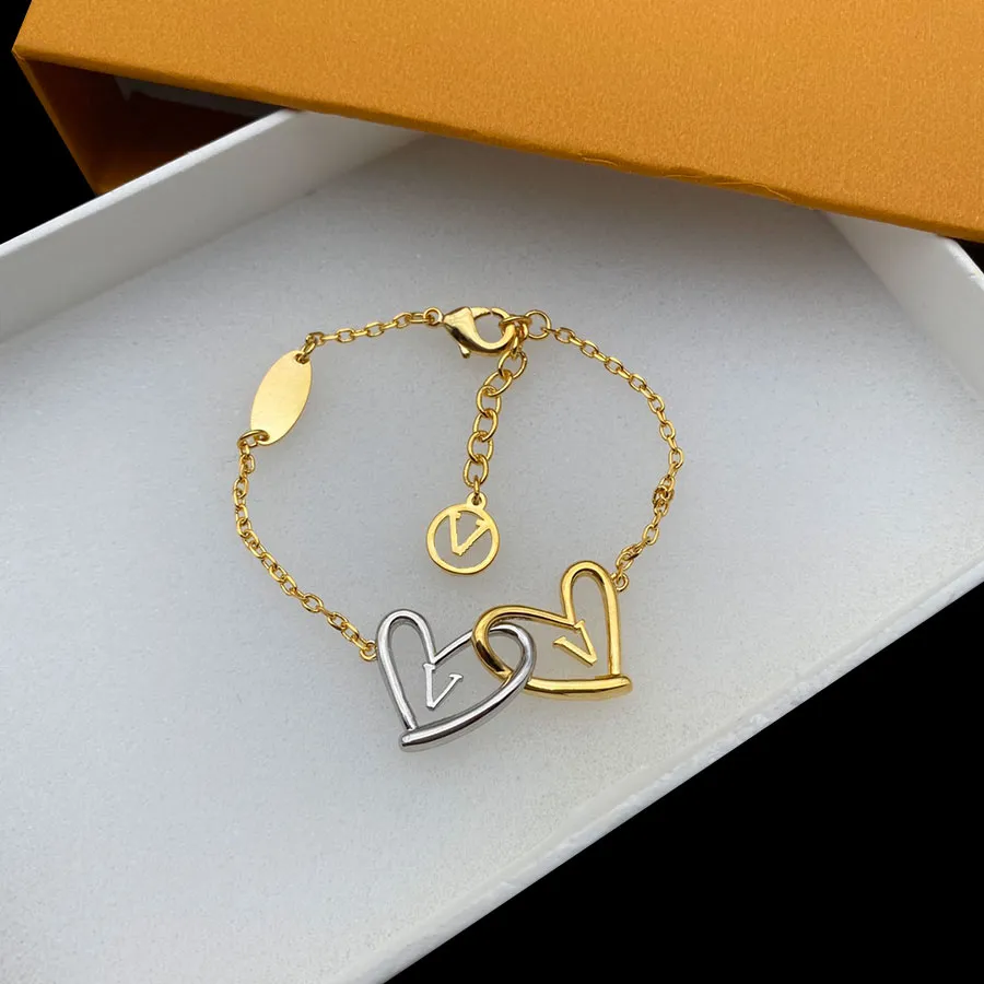 Mode halsband Designer Heart Shape armband för män och kvinnor smycken hög kvalitet
