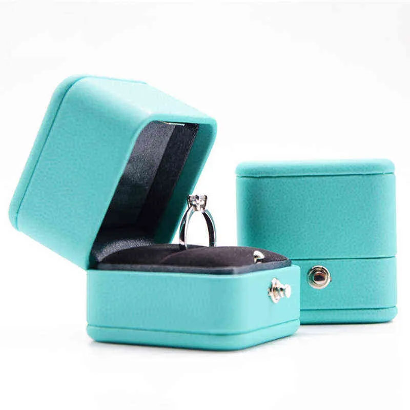 New Romantic Blue Leather Jewelry Display Ring Box Pendant Holder Gift