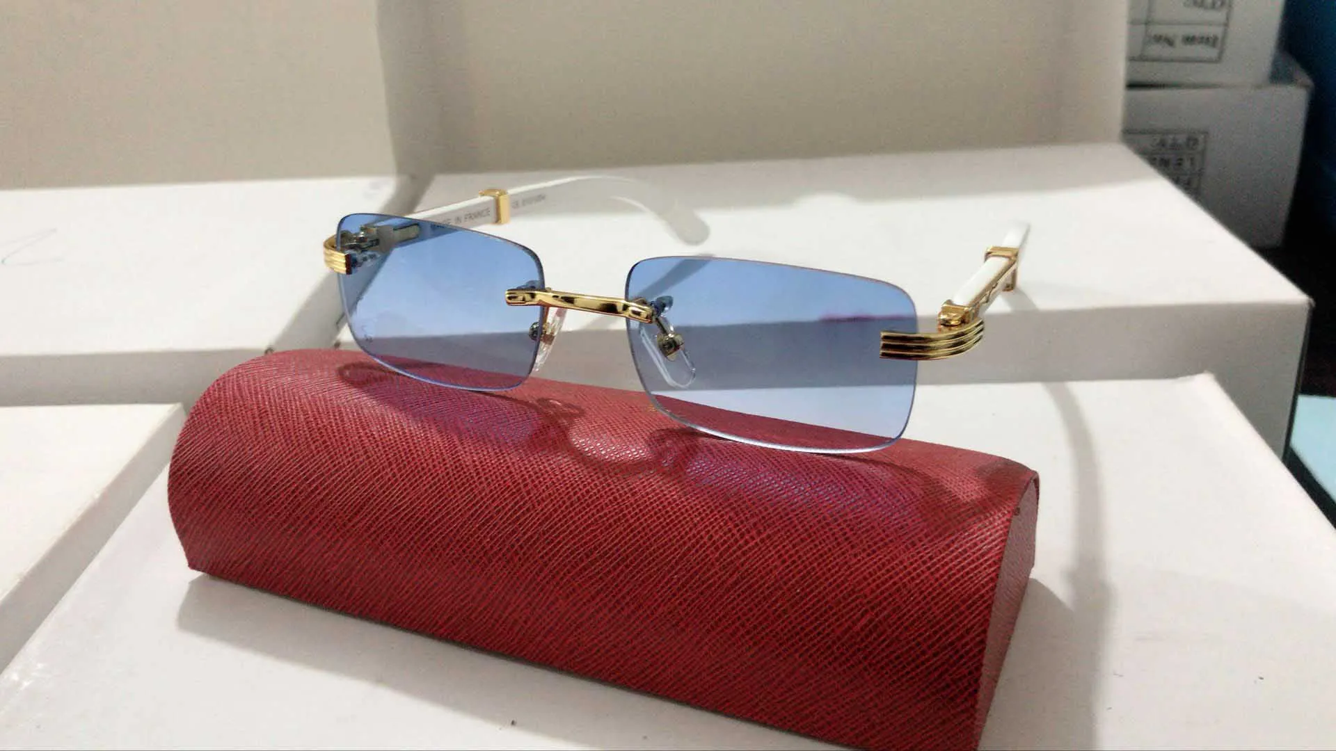 Moda męskie projektant okularów przeciwsłonecznych Postawa okularu przeciwsłoneczne na soczewkach niebieskie damskie bezszroce metalowe drewno okulary słoneczne vintage sportowe buffy
