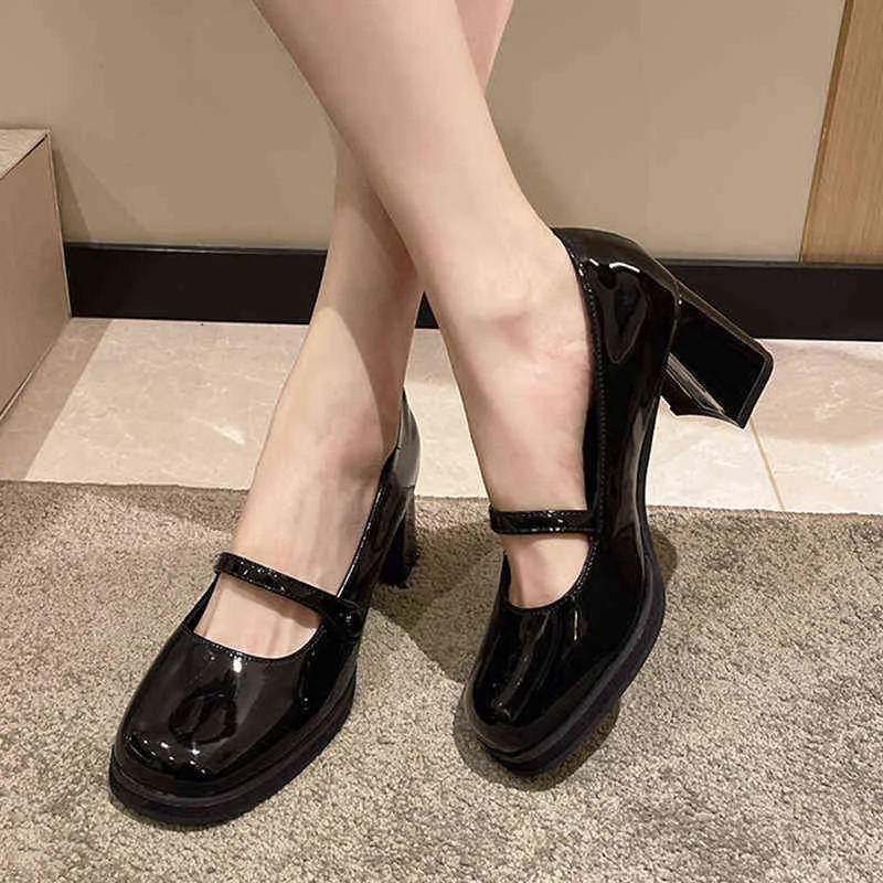 Women Dress Shoes Lucyever Vintage Thick Heels Mary Jane 2022 Buckle Strap Patent Leather Woman Black Brown Shallow Pumps Ladies 220607