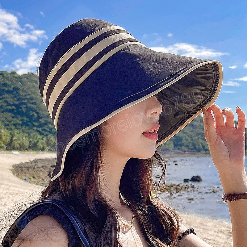 여름 여성 태양 모자 패션 스트라이프 스틸 컬러 UV 보호 야외 버킷 모자 넓은 챙서 비치 파나마 캡 숙녀