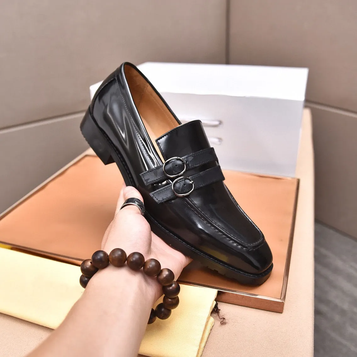 Brand Name Mens Business Milan Fashion Oxfords Dress Shoes Party Wedding Real Leather Office original Box Buckle Strap Size 38-44