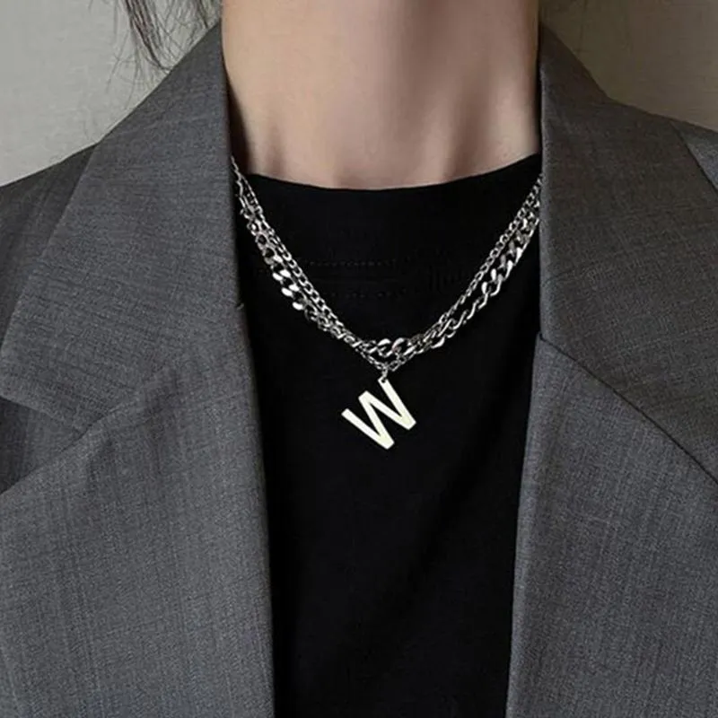 Kedjor enkel mode w bokstaven hänge halsband för kvinnor smycken silver färg clavicle kedja bankett party halsbas