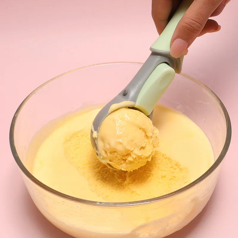 Plast Glass Scoop Tools Icke-stickig Icecream Spoon Fruit Ball Digger Cake Spoons Summer Kitchen Bar Dessert DIY Tools ZL1203