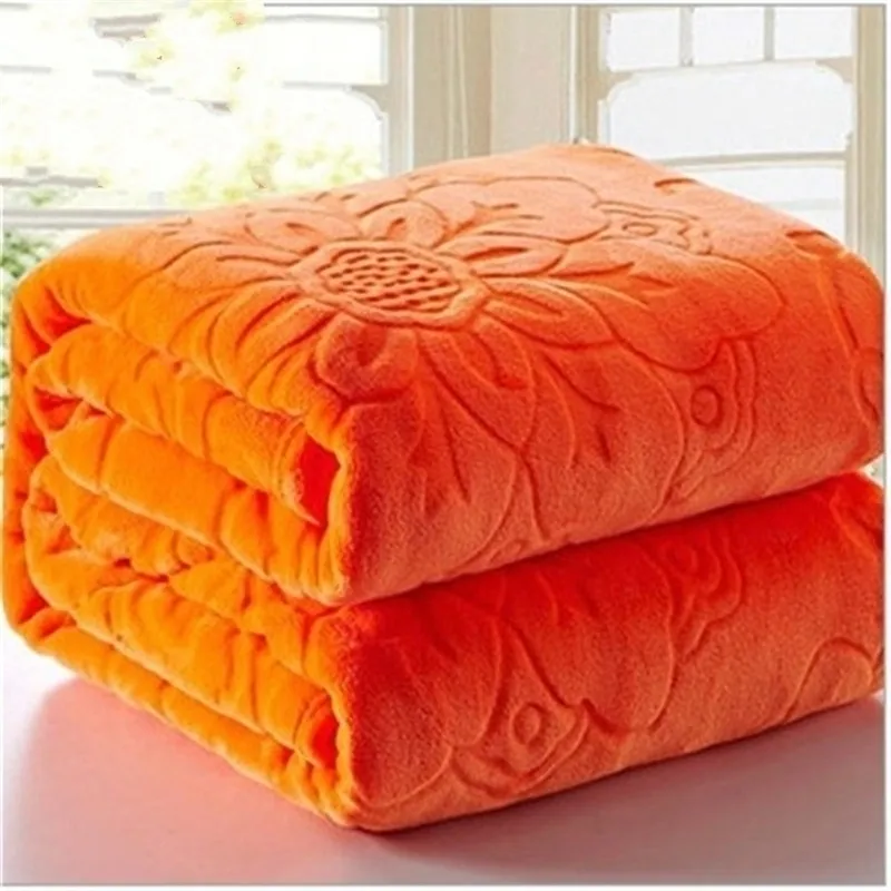 Couverture de flanelle de qualité de luxe, couvre-lit en molleton de corail, couleur orange solide, draps de lit multi-tailles pour adultes, couvertures de couleur unie 201111