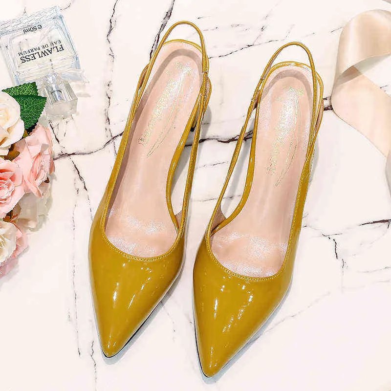 2022 summer patent leather high heels pointed toe hollow sandals patent leather thick heel slip-on professional women`s shoes W220323