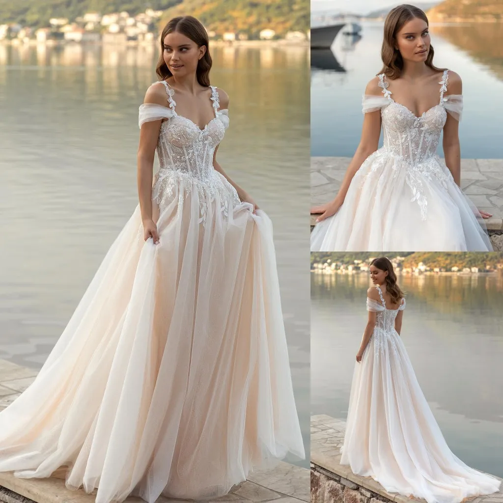 Robes de mariée élégantes en perles, bretelles Spaghetti, robes de mariée de plage, ligne A, sans manches, avec traîne appliquée, en Tulle, 326 326