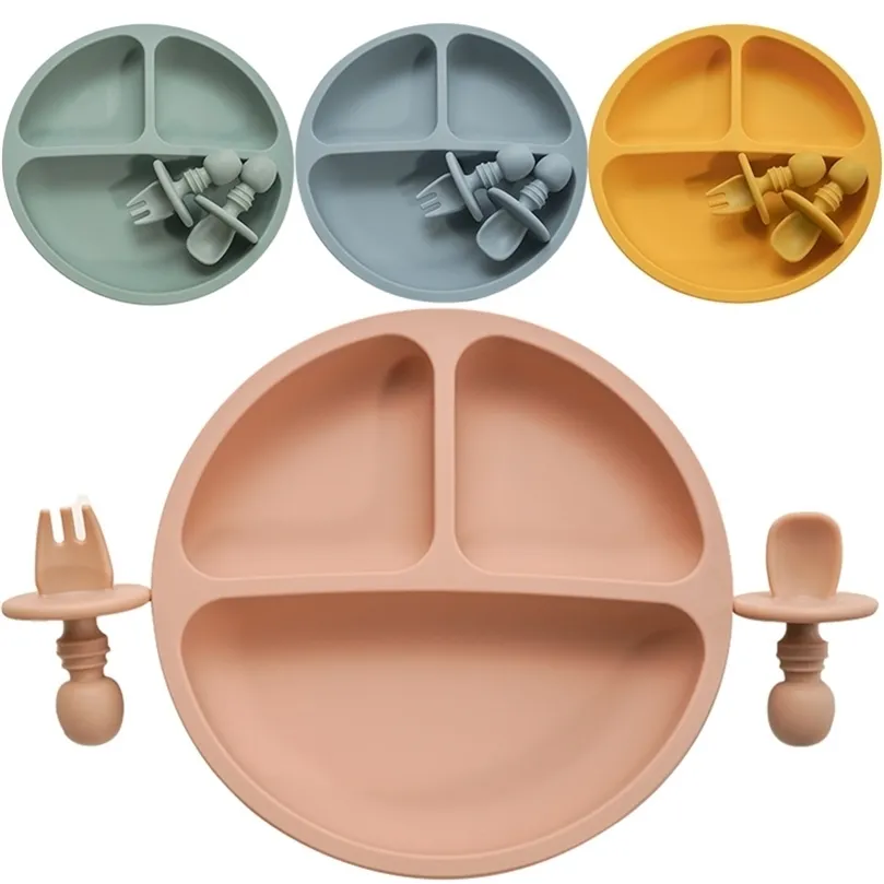 Moda Solid Silicon Plate Conjunto para crianças para crianças, alimentação de jantares de aprendizado de bebês conjunto de pratos com colher de garfo BPA grátis LJ201221
