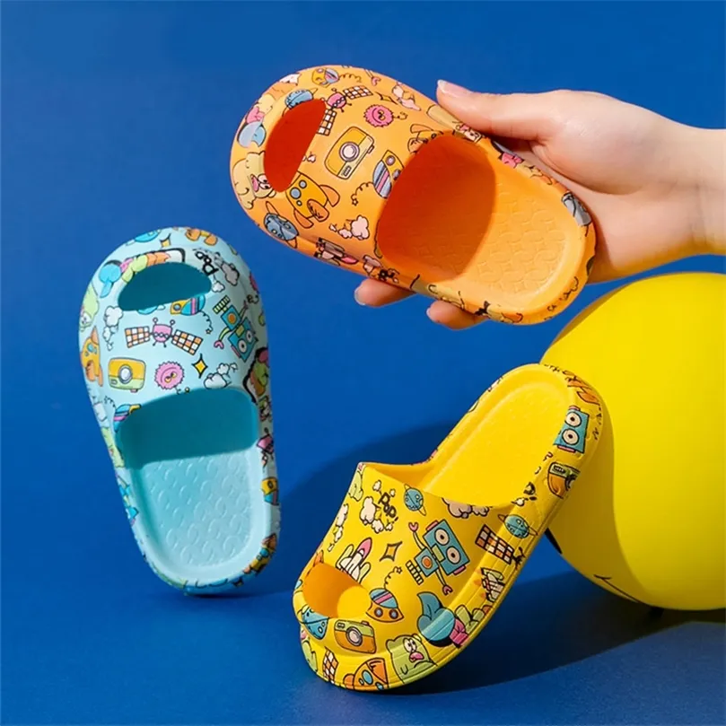 Kids Slippers Summer Boys Girls Slippers Soft Nonslip 13Years Children Bathroom Beach Shoes Baby Home Sandals for Toddler 220621