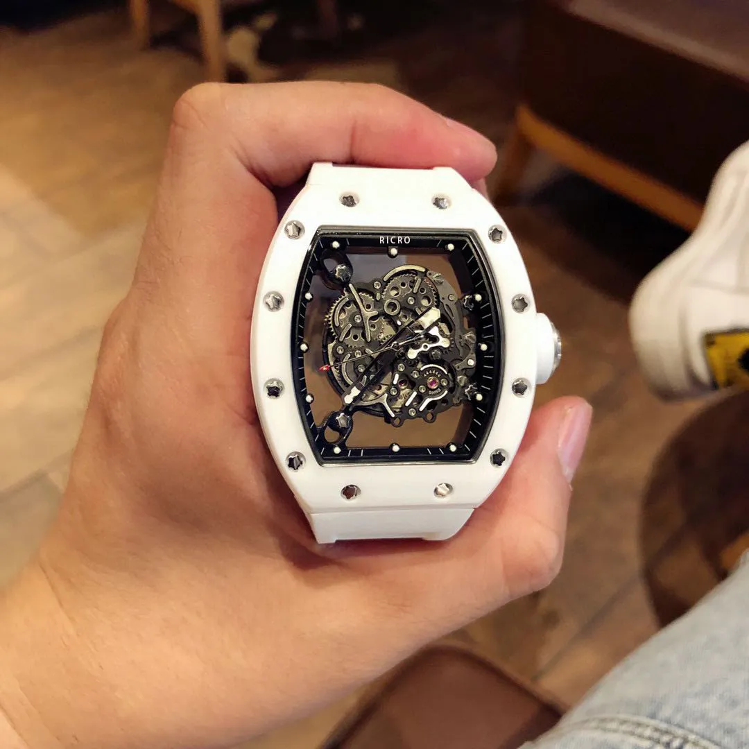 luxe horloge Designer horloges holle wijzerplaat met origineel geïmporteerd uurwerk rubberen horlogeband.Keramische kastmaat 43 mm