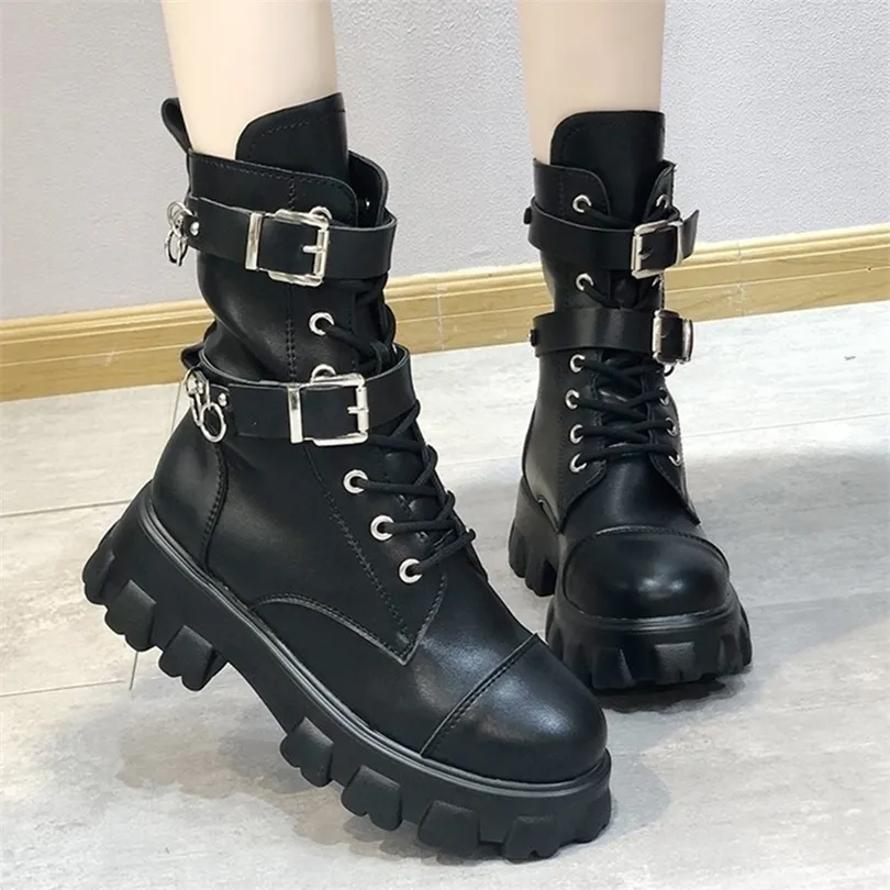 Women Adults Motorcycle Boots Black Metal Decoration Punk Style Thick Bottom Drsign Woman Shoes Platform Ankle Boots Female 201106